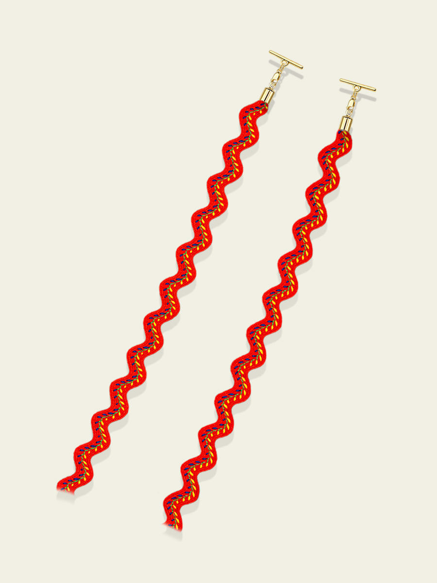 Wavy Feather Lace Stringz