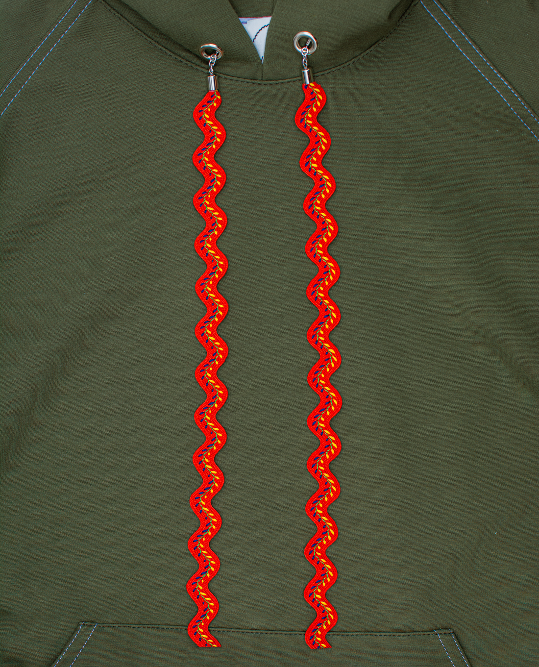 Wavy Feather Lace Stringz