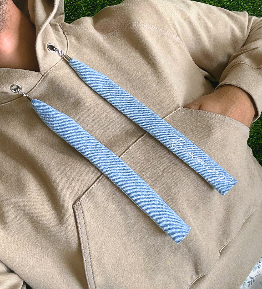 Custom Embroidered Denim Laces by UNTREND