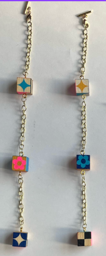 DIVA Block Beads on Chain Stringz by SerenaTheMaker